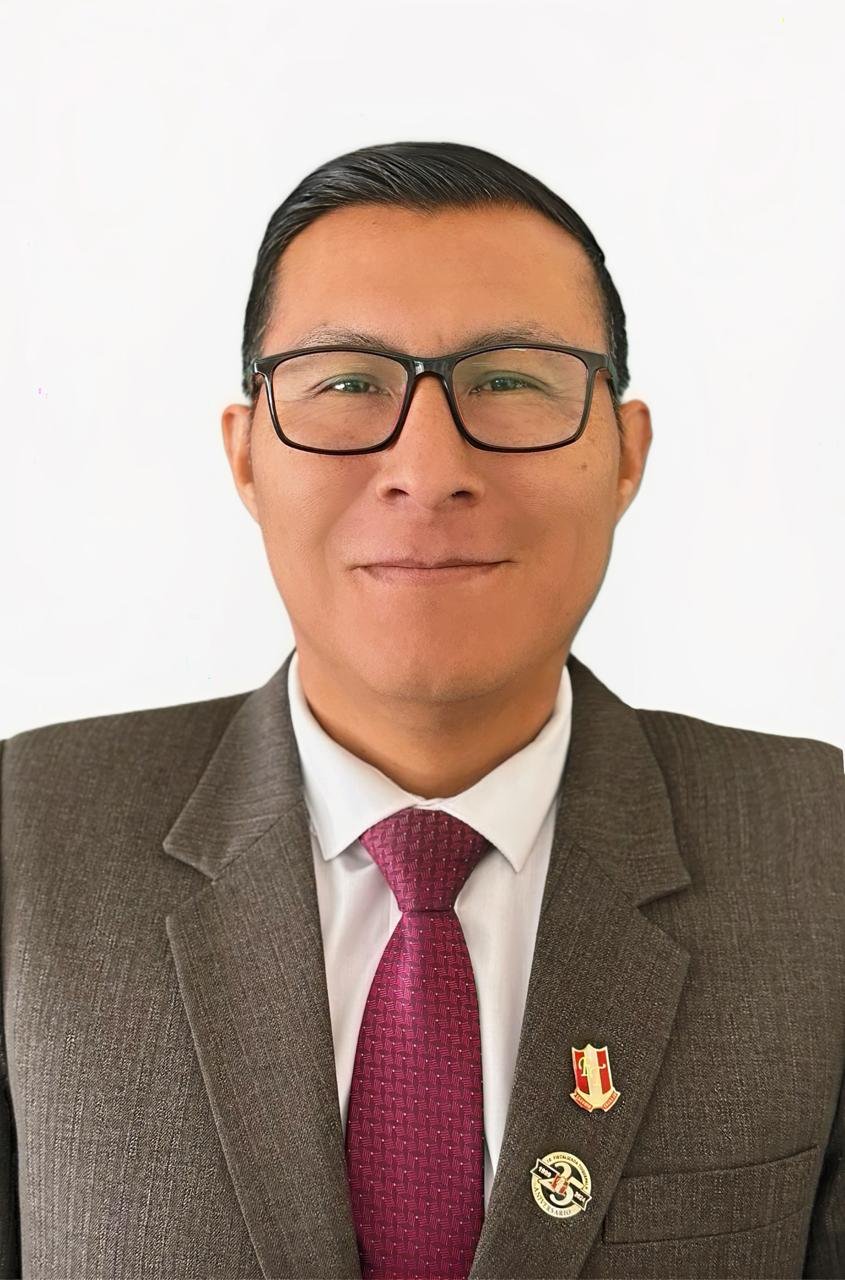 Leonardo E. Ticona Laqui